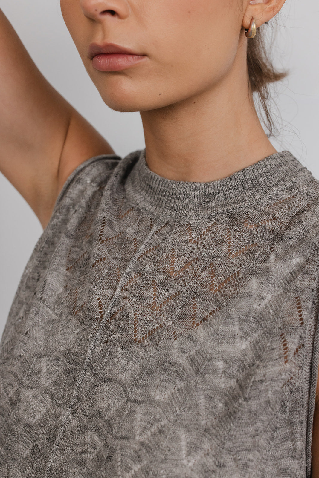 Martha linen knit Scallop top