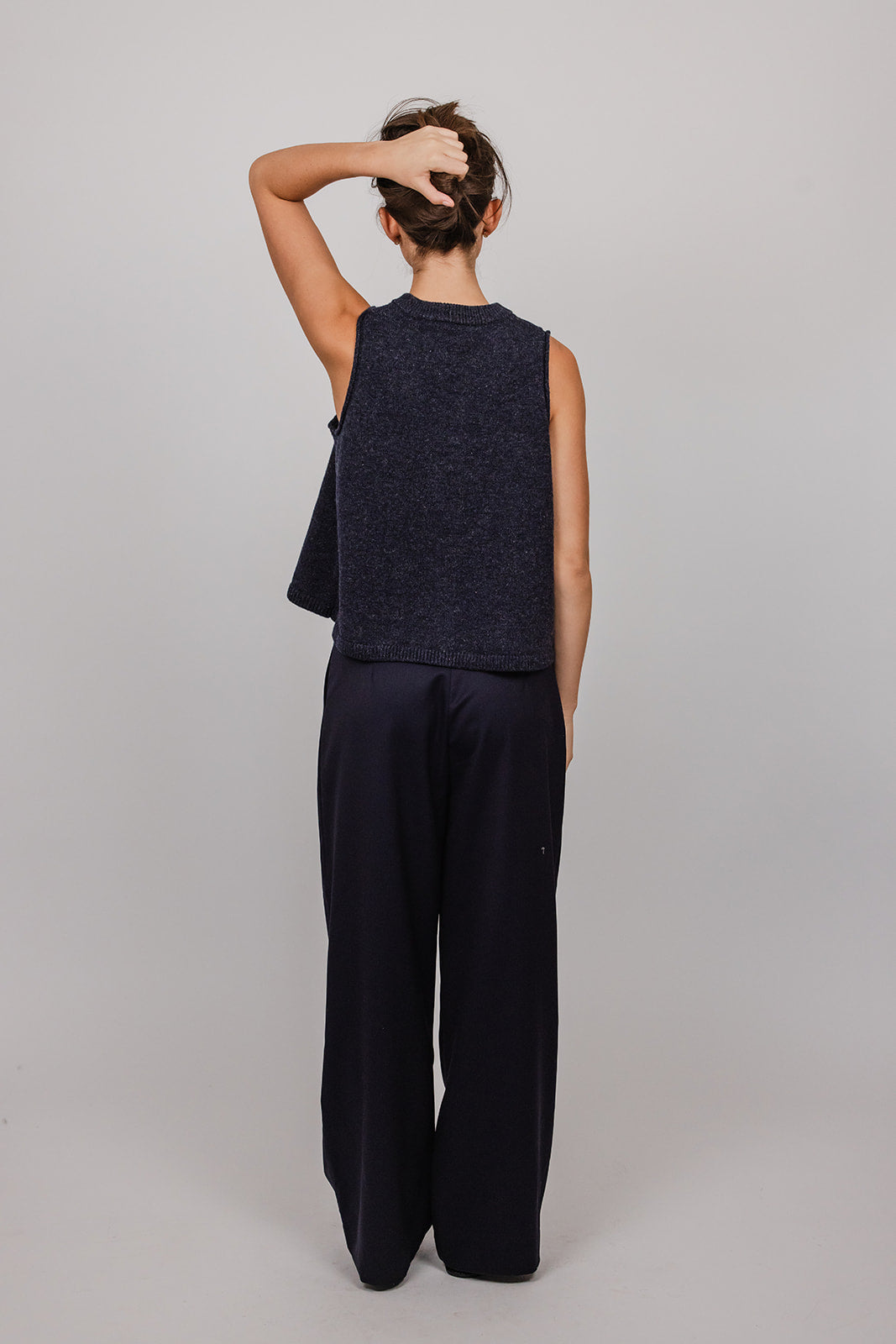 #color_navy flek