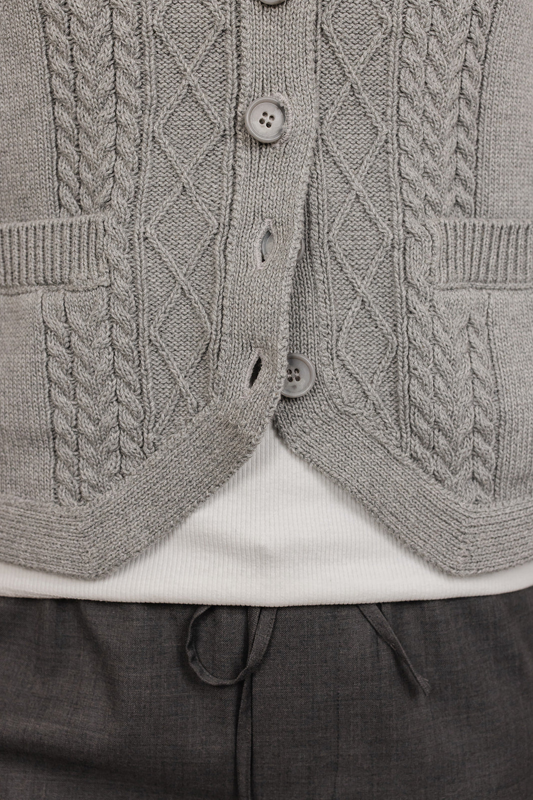 Beth cable knit cotton Vest