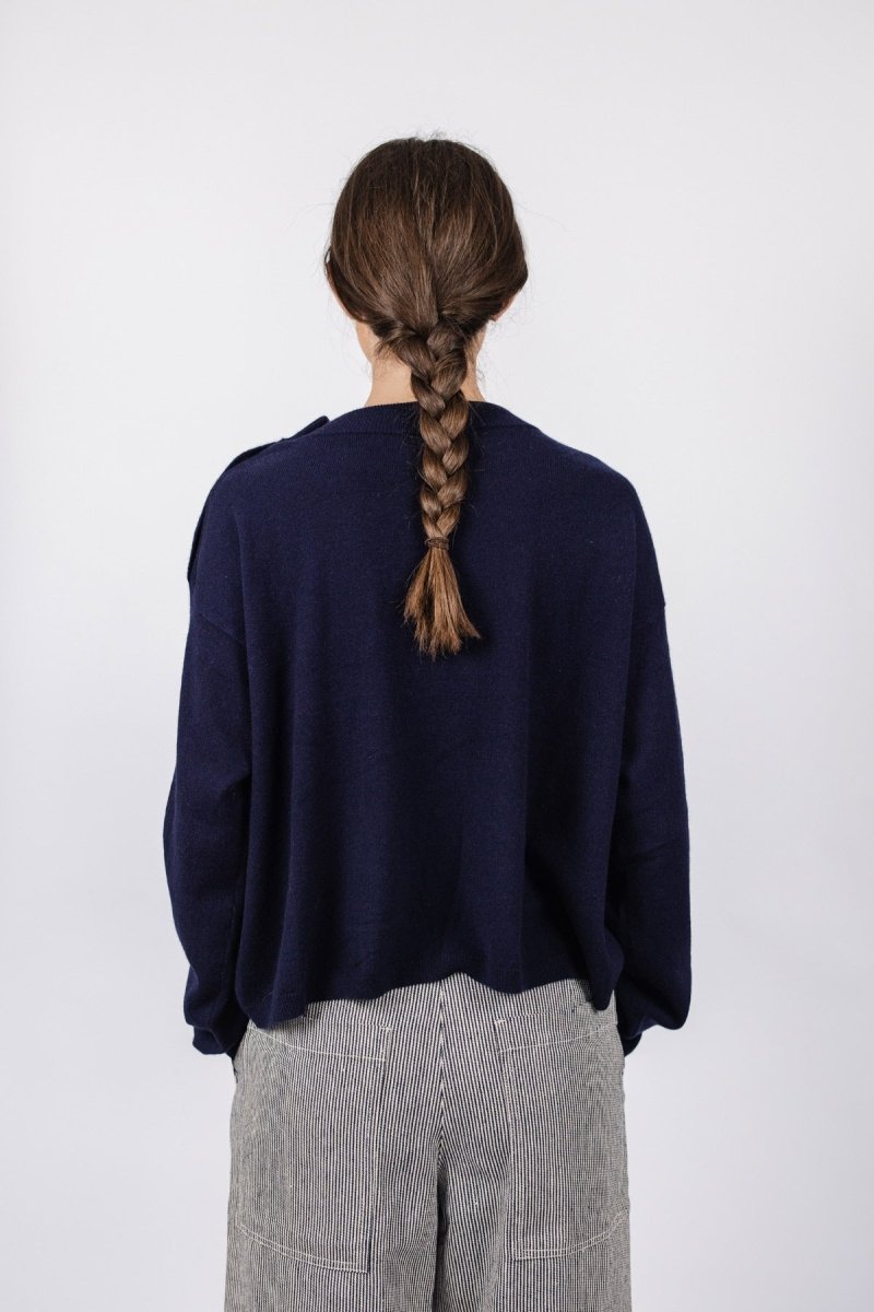 #color_navy