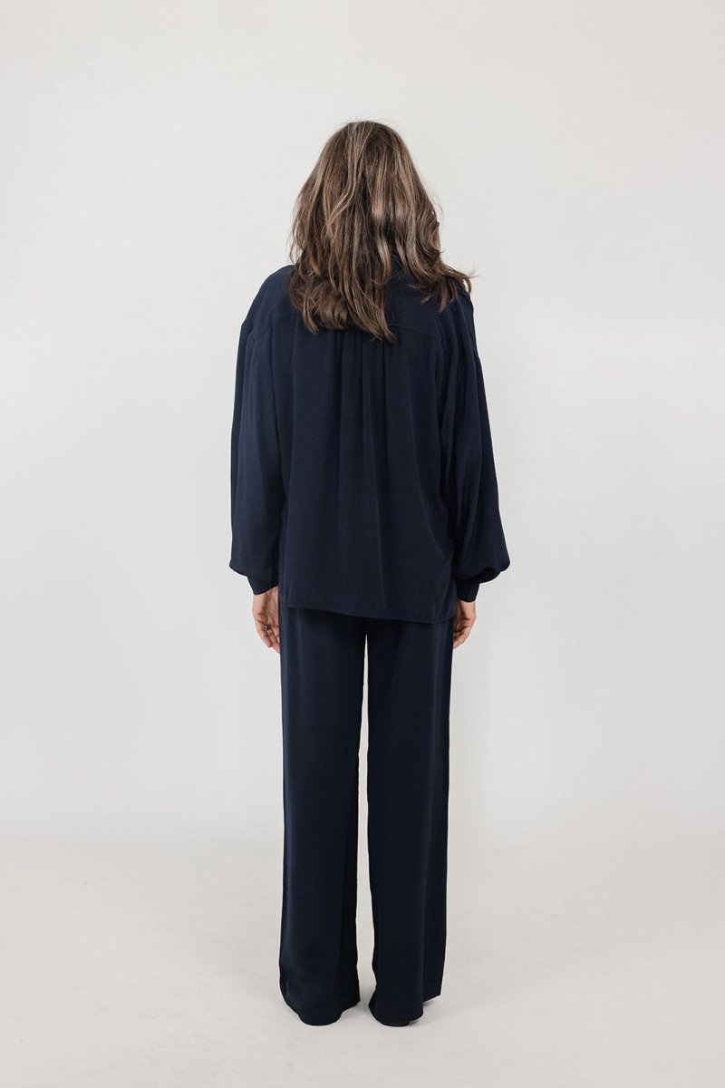 #color_navy