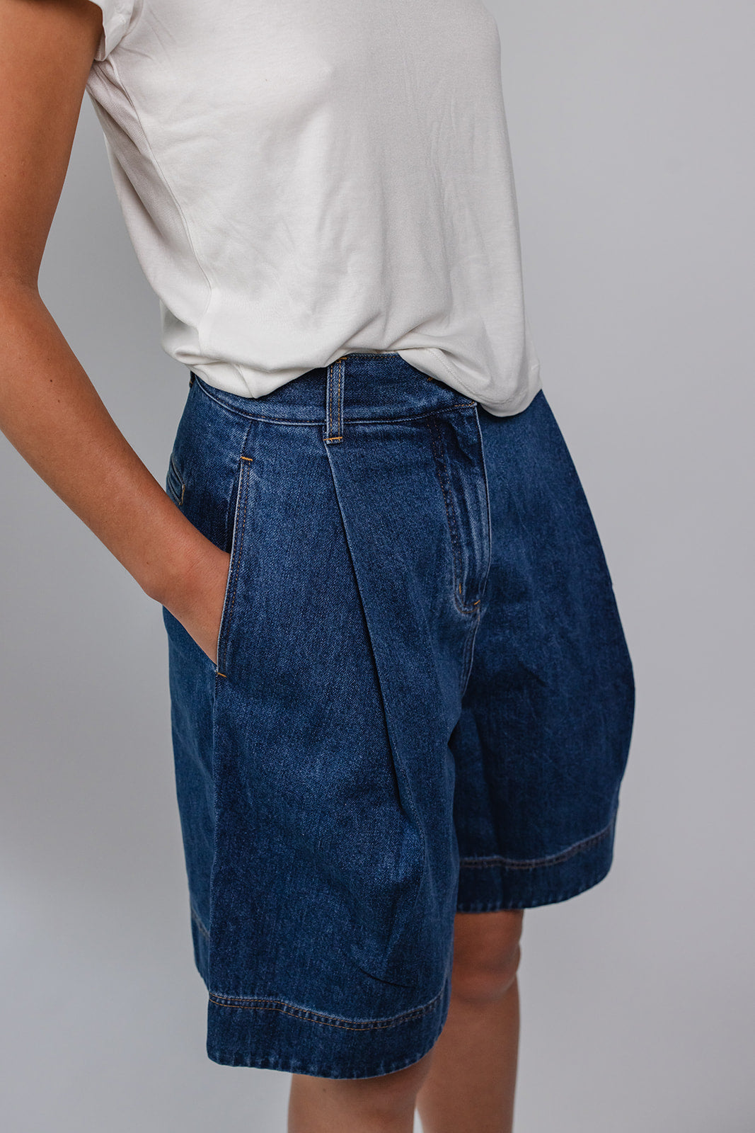 Lola Shorts in Denim