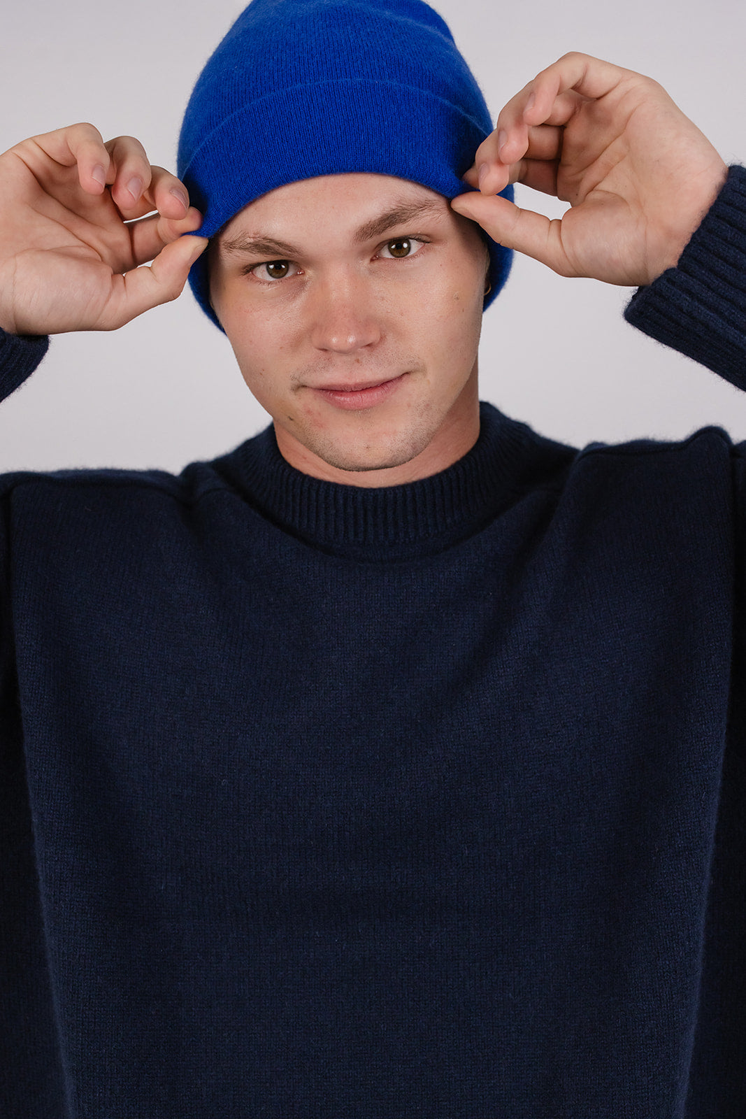 Colin premium 5gg cashmere knit for men