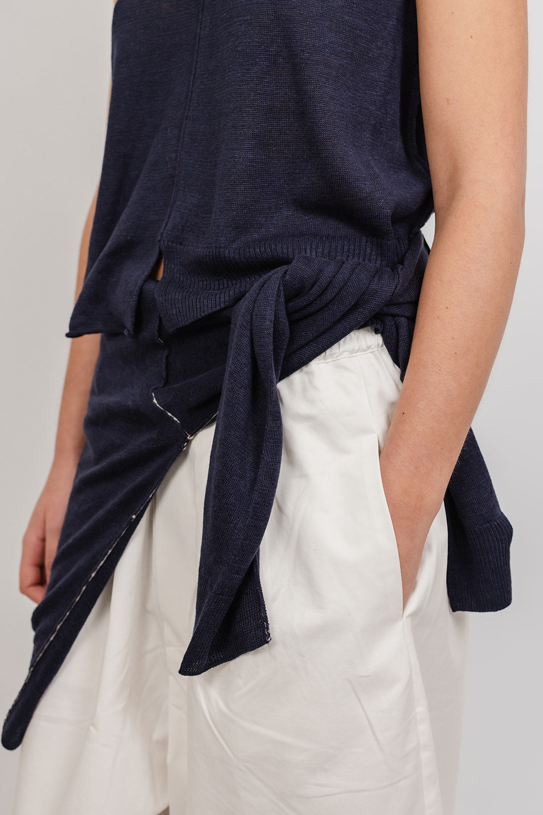 Tommie linen knit Vest